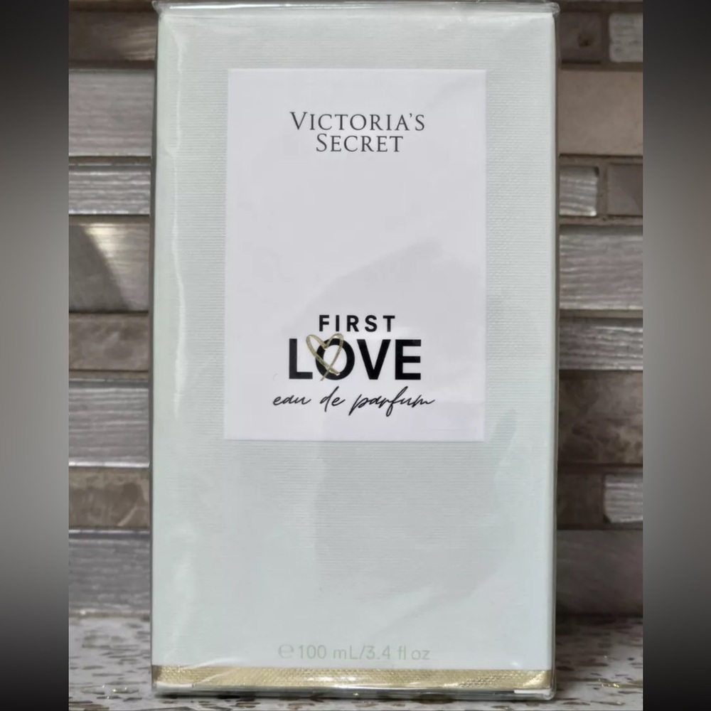 VICTORIA'S SECRET FIRST LOVE